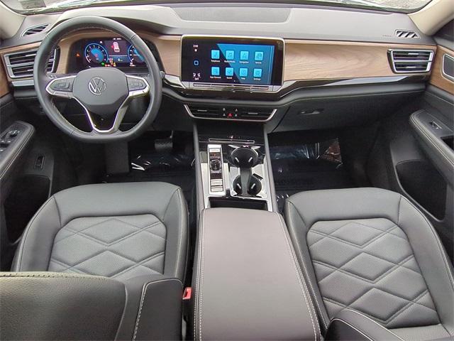 used 2025 Volkswagen Atlas car, priced at $31,977