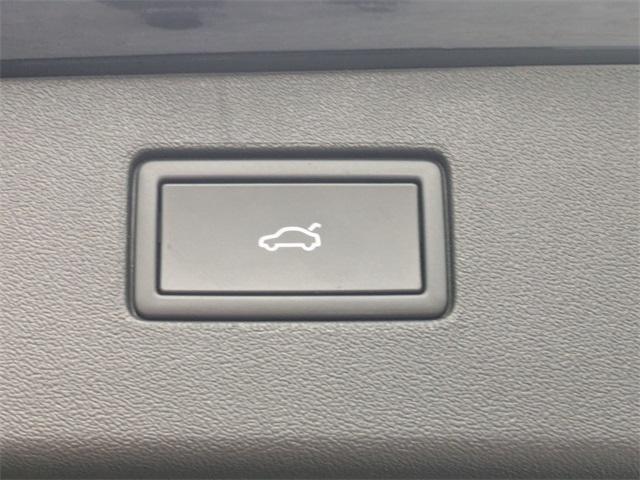 new 2025 Volkswagen Tiguan car, priced at $28,384