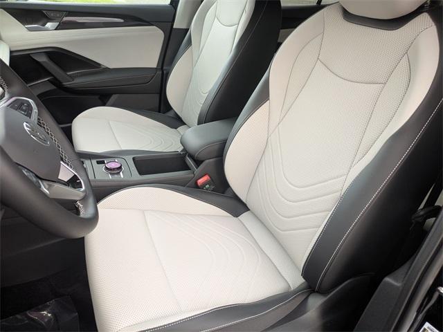 new 2025 Volkswagen Tiguan car, priced at $28,384