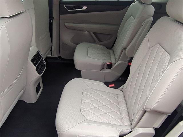 new 2026 Volkswagen Atlas car, priced at $51,755