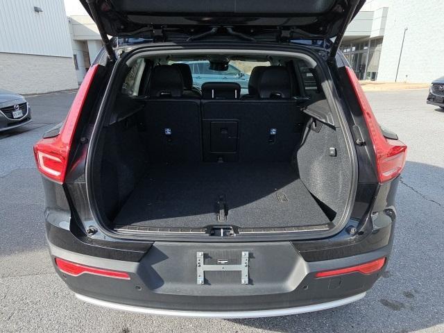 used 2025 Volvo XC40 car, priced at $28,777
