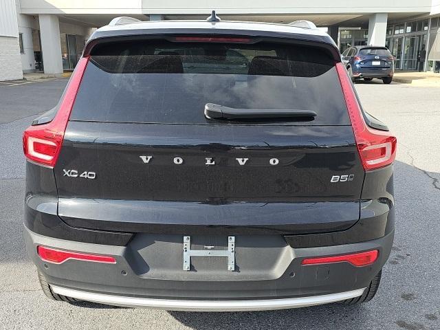 used 2025 Volvo XC40 car, priced at $28,777
