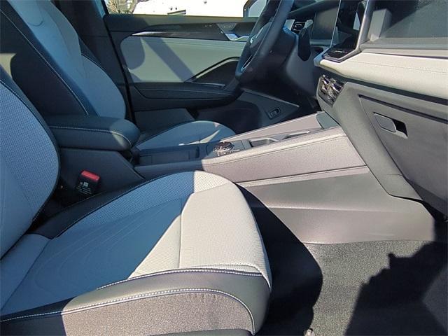 new 2026 Volkswagen Tiguan car, priced at $38,939