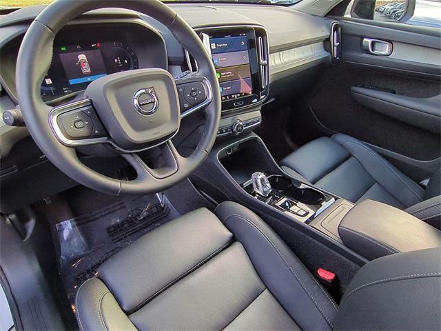 used 2025 Volvo XC40 car, priced at $27,477
