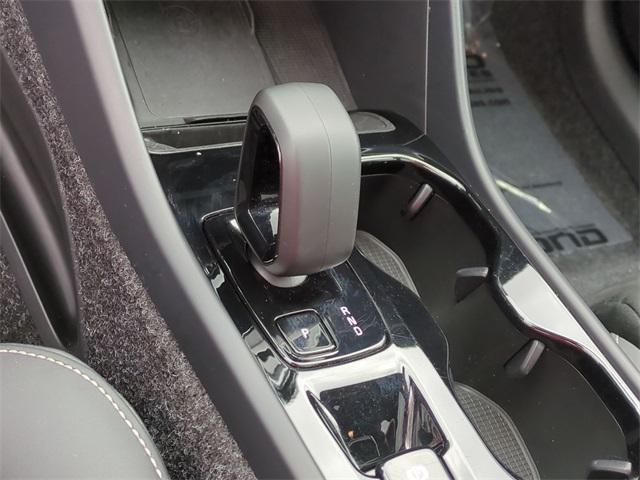 used 2025 Volvo XC40 car, priced at $28,977