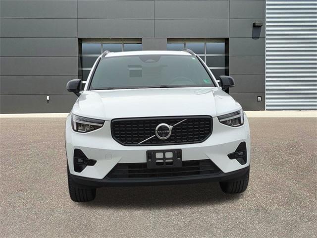 used 2025 Volvo XC40 car, priced at $28,777