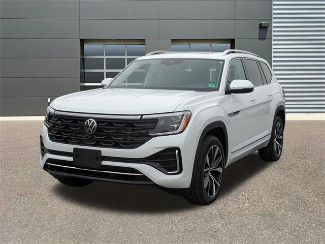 new 2026 Volkswagen Atlas car, priced at $51,836
