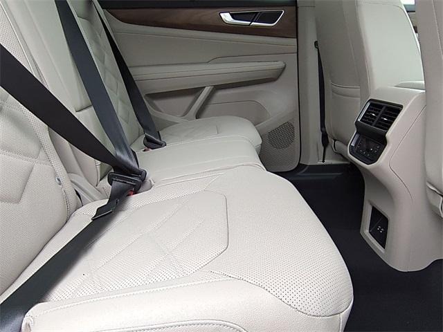 new 2026 Volkswagen Atlas car, priced at $51,399