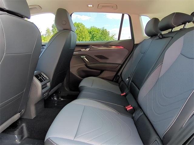 new 2025 Volkswagen Tiguan car, priced at $31,594