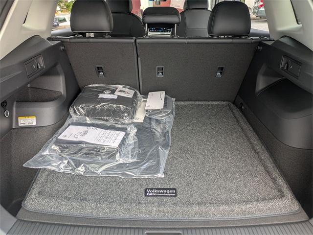 new 2025 Volkswagen Tiguan car, priced at $25,777