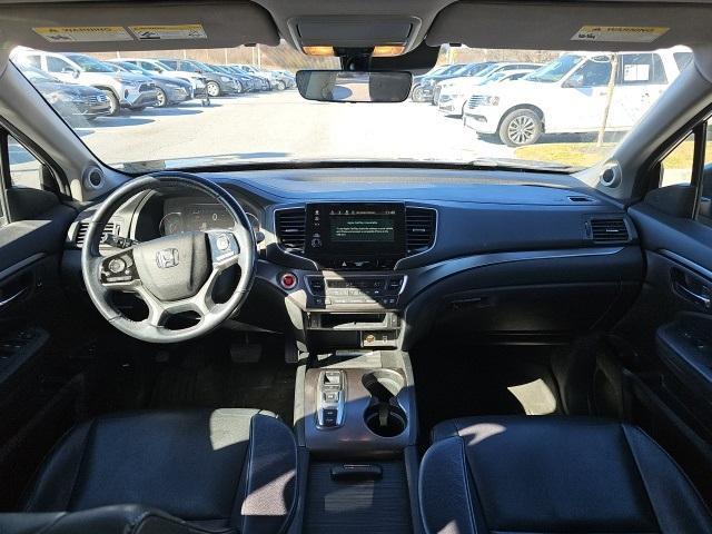 used 2022 Honda Pilot car, priced at $22,777