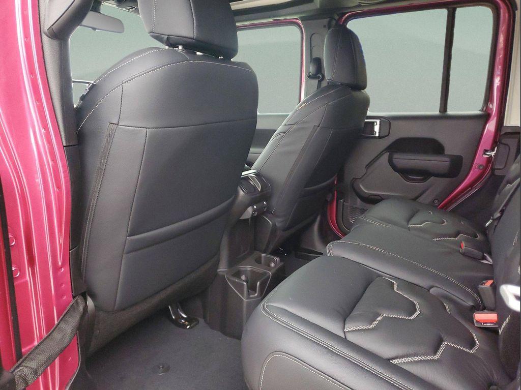 new 2025 Jeep Wrangler car, priced at $72,672