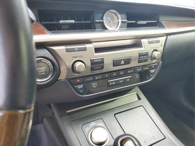 used 2013 Lexus ES 350 car, priced at $13,999