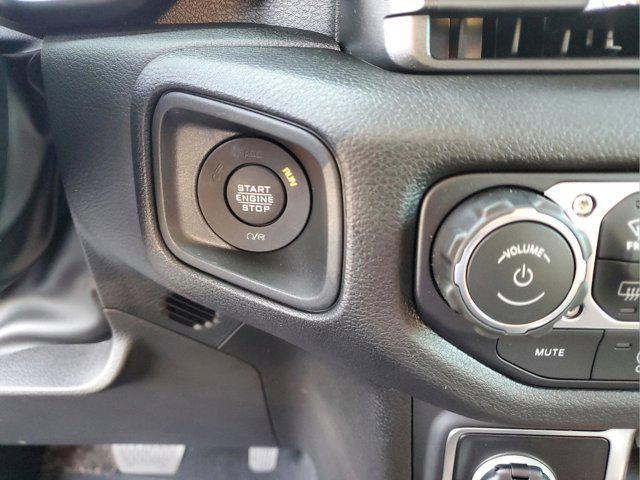 new 2026 Jeep Gladiator car, priced at $53,645