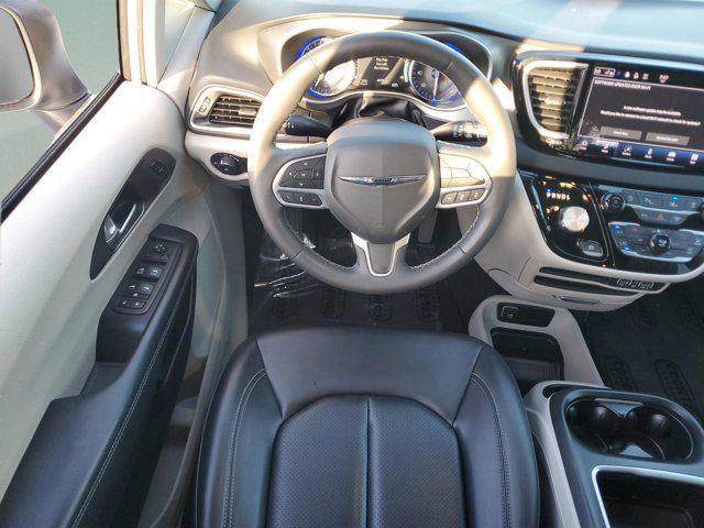used 2023 Chrysler Pacifica car, priced at $23,513