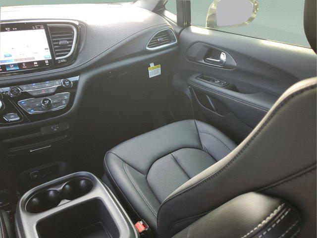 new 2026 Chrysler Pacifica car, priced at $40,795