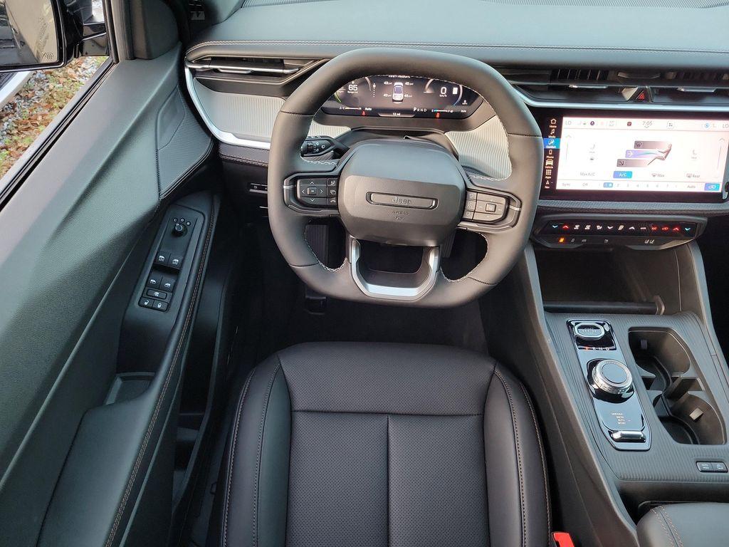 new 2026 Jeep Cherokee car, priced at $37,207
