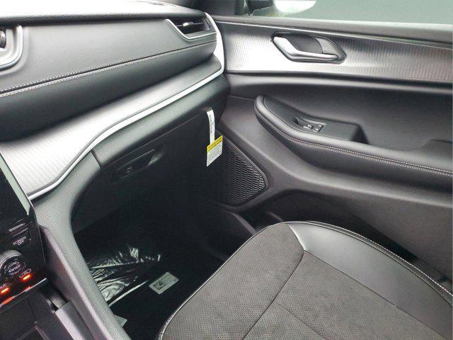 new 2025 Jeep Grand Cherokee L car, priced at $43,162