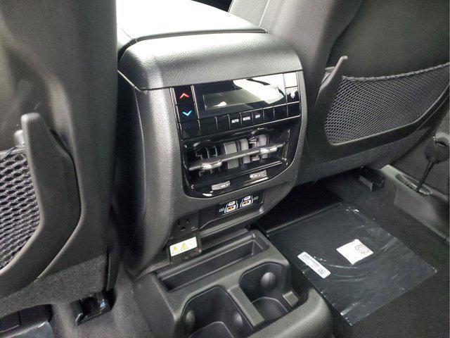 new 2025 Jeep Grand Cherokee L car, priced at $43,162