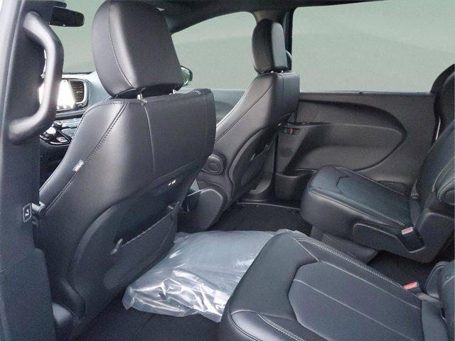 new 2026 Chrysler Pacifica car, priced at $47,434