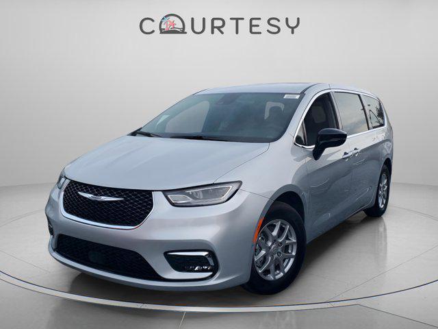 new 2026 Chrysler Pacifica car, priced at $47,434