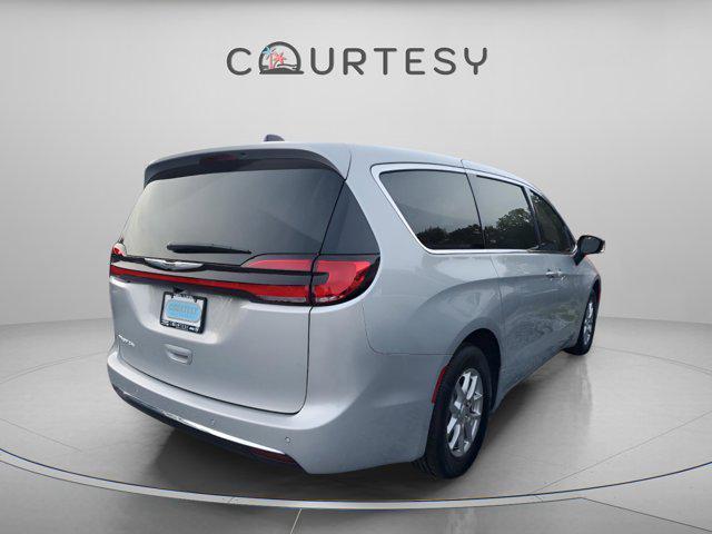 new 2026 Chrysler Pacifica car, priced at $47,434