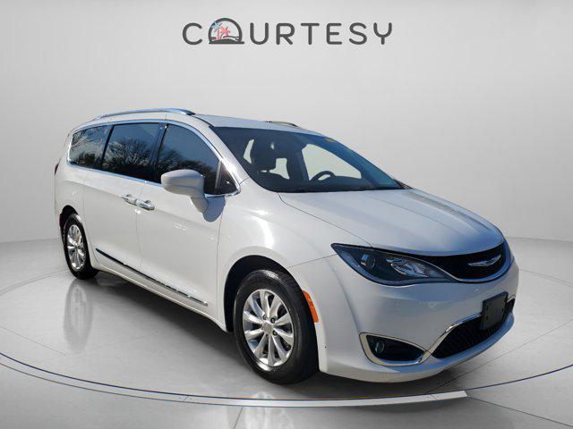 used 2019 Chrysler Pacifica car, priced at $13,494