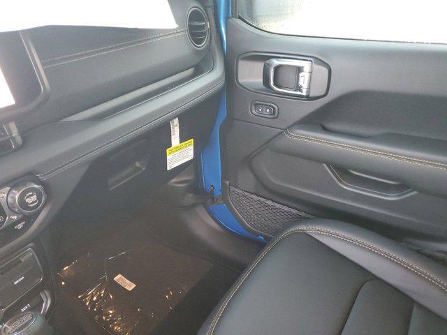 new 2025 Jeep Wrangler car, priced at $90,898