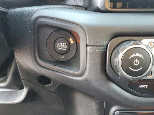 new 2025 Jeep Wrangler car, priced at $90,898