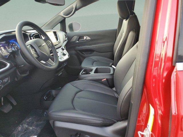 new 2026 Chrysler Pacifica car, priced at $39,883