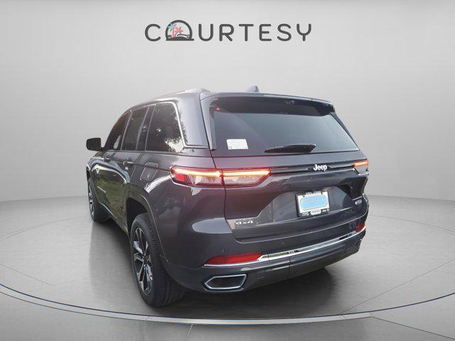 new 2025 Jeep Grand Cherokee car, priced at $55,390