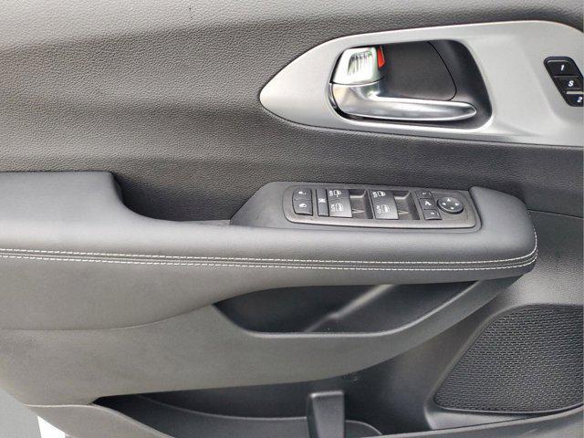 new 2025 Chrysler Pacifica car, priced at $43,105