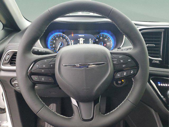 new 2025 Chrysler Pacifica car, priced at $43,189