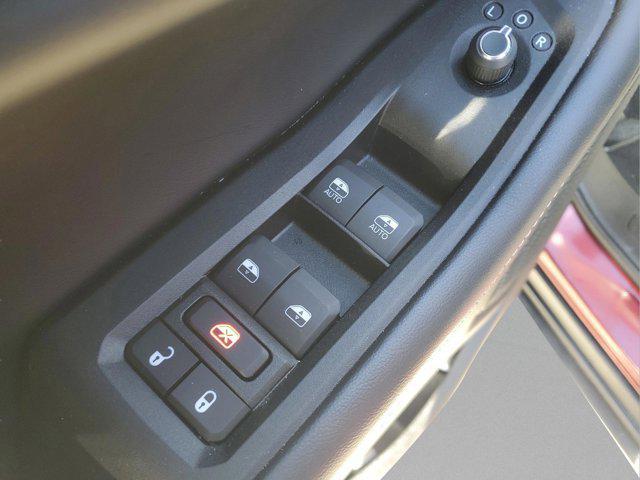 used 2025 Jeep Grand Cherokee car, priced at $31,623