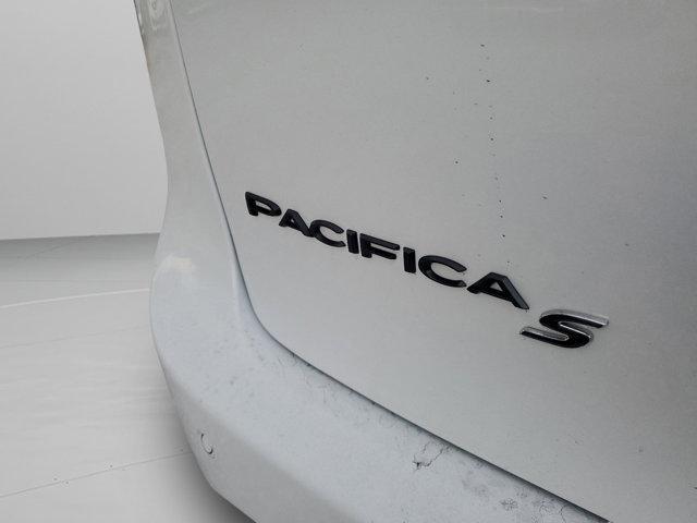 new 2026 Chrysler Pacifica car, priced at $38,349