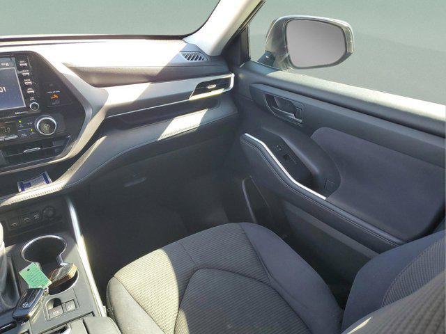 used 2020 Toyota Highlander car, priced at $23,107