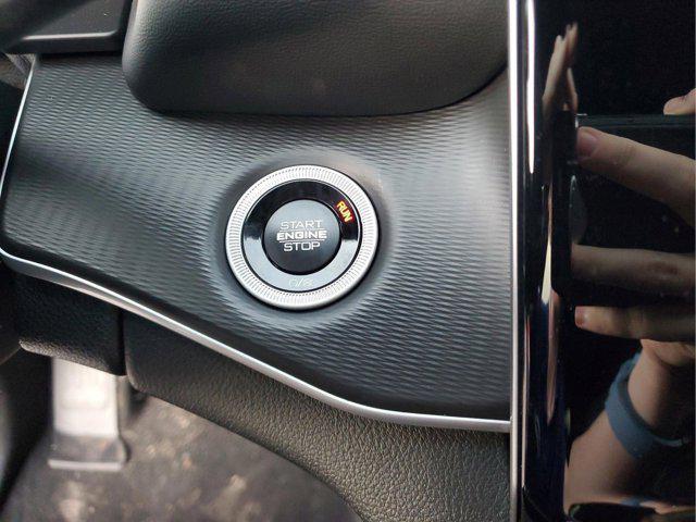 new 2025 Jeep Grand Cherokee car, priced at $34,450