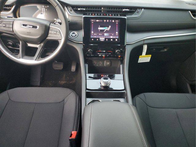 new 2025 Jeep Grand Cherokee car, priced at $34,450