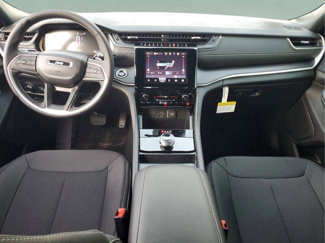 new 2025 Jeep Grand Cherokee car, priced at $34,450