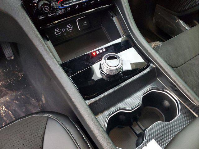 new 2025 Jeep Grand Cherokee car, priced at $36,975