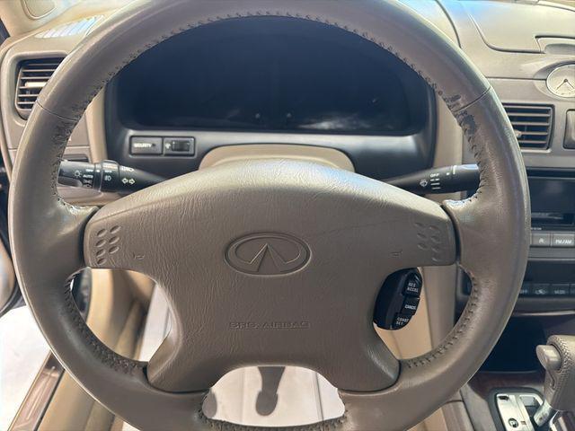 used 2000 INFINITI I30 car, priced at $9,590