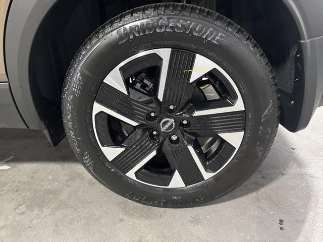 new 2026 Nissan Kicks car, priced at $28,390