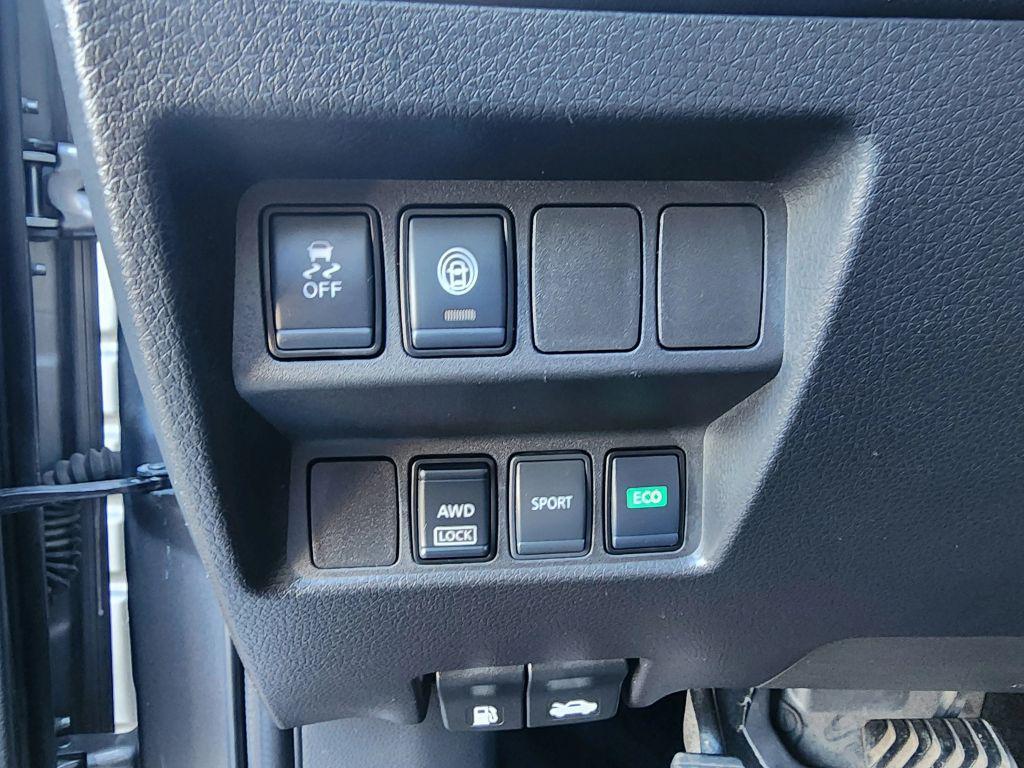 used 2020 Nissan Rogue Sport car, priced at $15,990