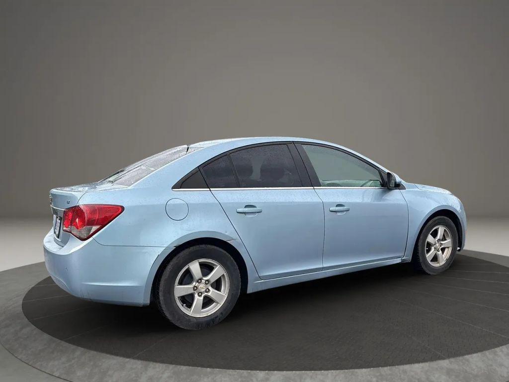 used 2011 Chevrolet Cruze car, priced at $5,200