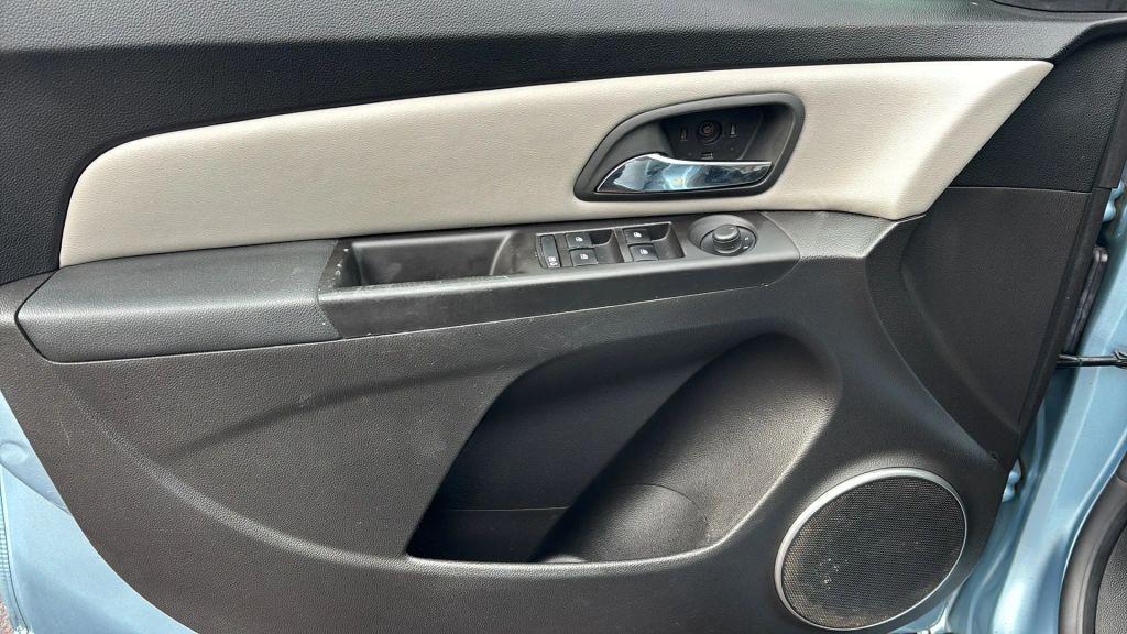 used 2011 Chevrolet Cruze car, priced at $5,200