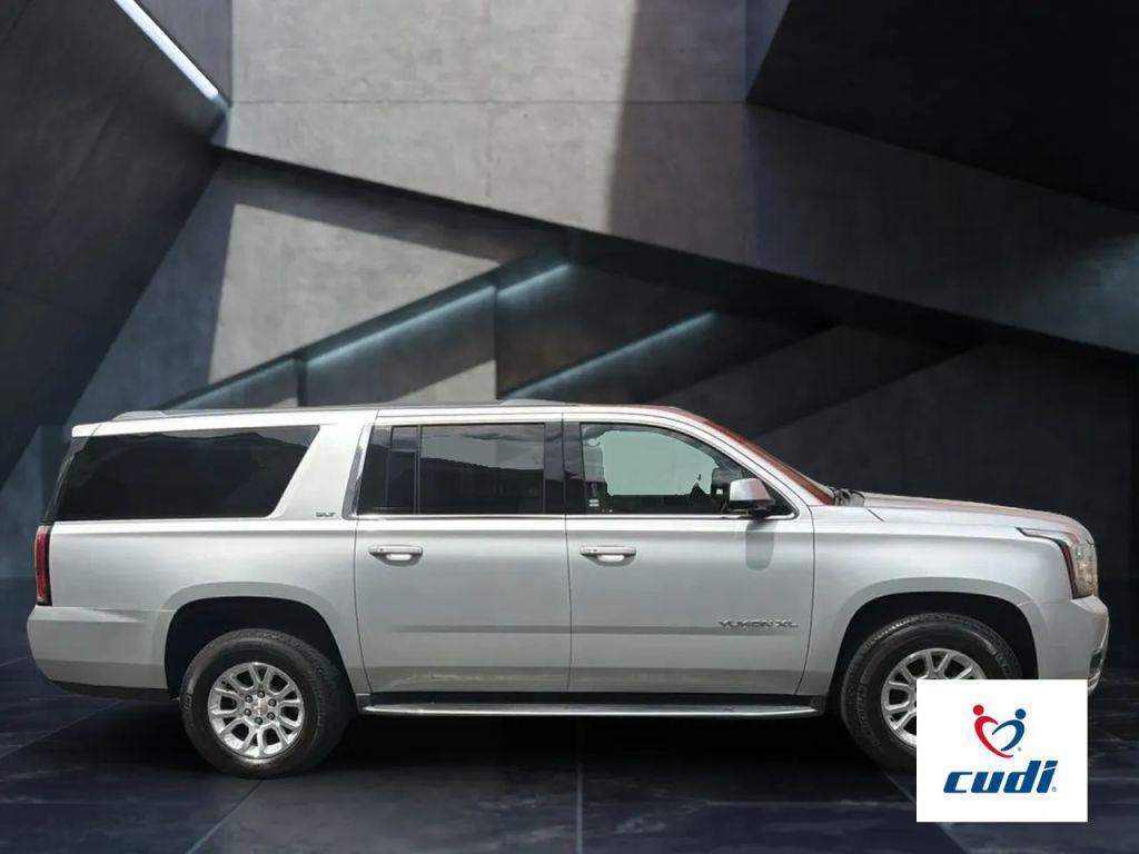 used 2019 GMC Yukon XL car, priced at $25,590