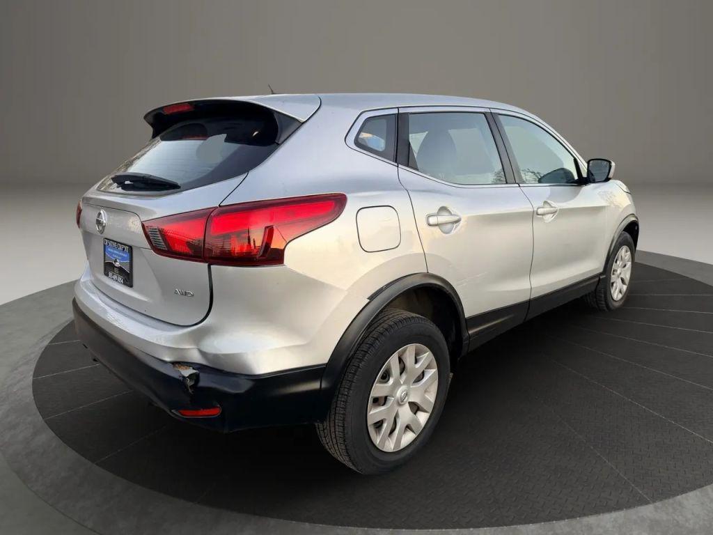 used 2018 Nissan Rogue Sport car, priced at $10,490