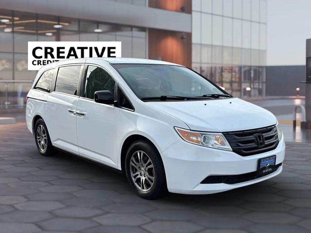 used 2013 Honda Odyssey car, priced at $12,990