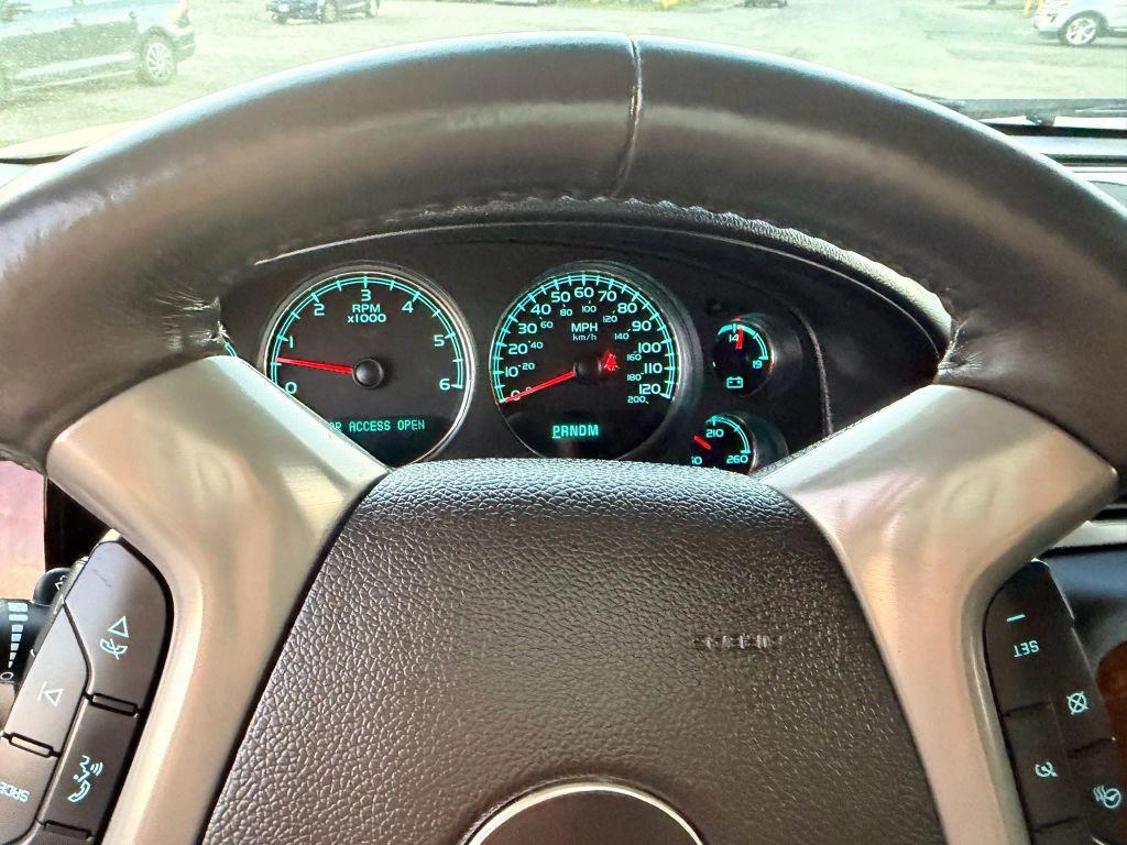 used 2014 Chevrolet Suburban car, priced at $17,998