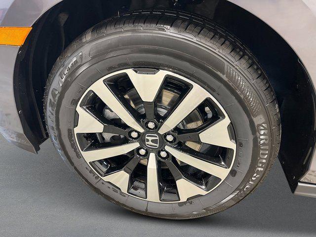 new 2026 Honda Odyssey car, priced at $44,290